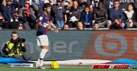 全市场：时隔半年后那不勒斯再次关注加纳乔，愿报价4500万欧