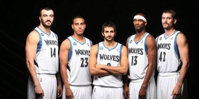 名记：帕利尼亚不会去韩国踢纽卡，热刺首秀可能是下周对拜仁（名记称帕利尼亚无缘韩国战纽卡，或下周对阵拜仁迎热刺首秀）