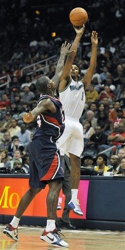 罗马诺：赖扬激活山东队旧将格德斯的续约选项，新合同至27年（罗马诺：赖扬已激活格德斯续约条款，山东队旧将新约至2027年）