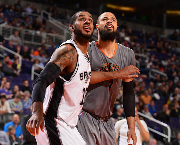 于帕：合同问题不会影响我；坎特让法国队的防守更有保障（于帕称合同事宜不影响状态，坎特回归令法国队防守更加稳固）