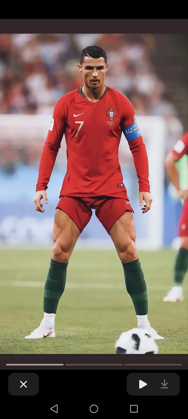 欧冠夺冠赔率：大巴黎紧追巴萨 阿森纳升至第3（欧冠夺冠赔率最新：巴黎圣日耳曼紧咬巴萨，阿森纳升至第三）